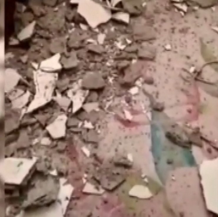 Güngören'de 4 katlı bina mühürlendi