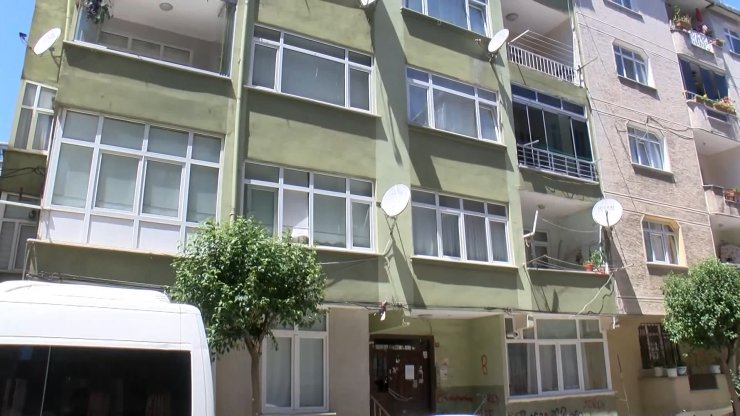 Güngören'de 4 katlı bina mühürlendi