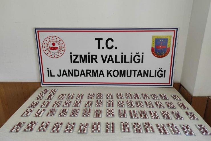 İzmir’de 51 kilogram esrar ele geçirildi; 48 gözaltı