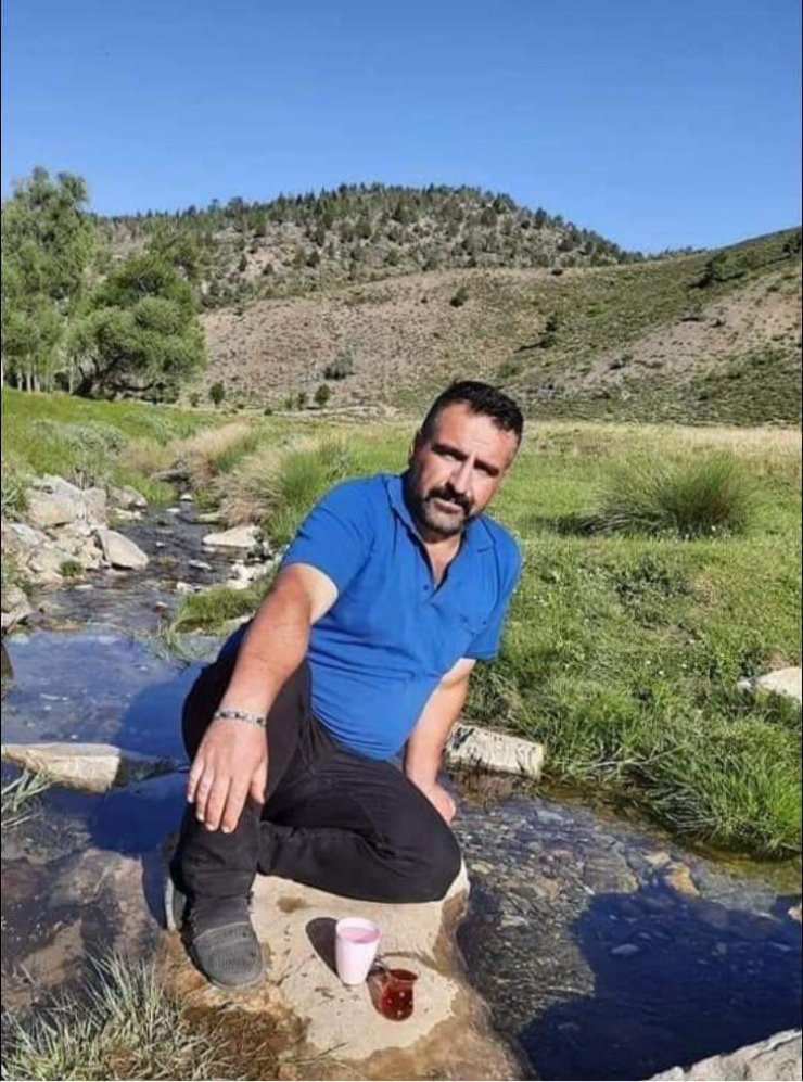 Öldürülen kahveci, ağabeyiyle tartışan saldırganı dışarı çıkartmak istemiş