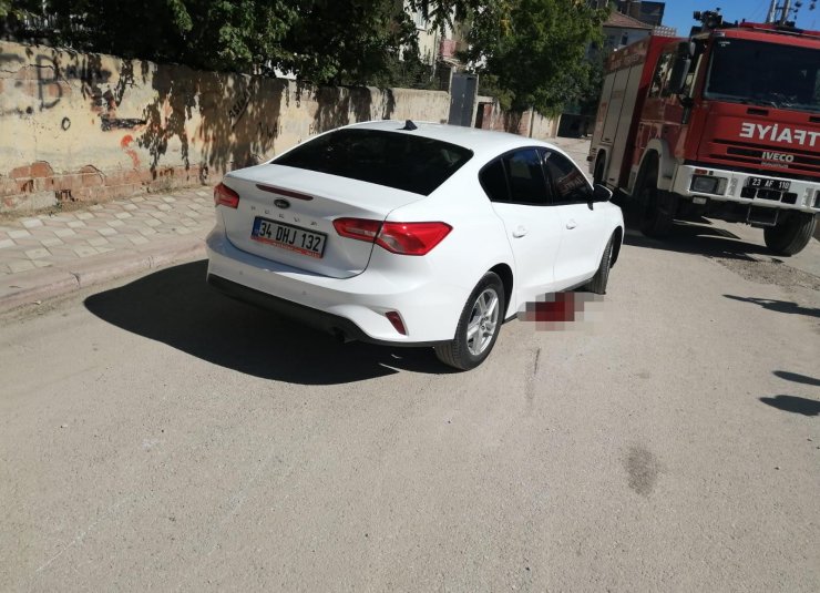 Otomobilin altında kalan bisikletli çocuk hayatını kaybetti