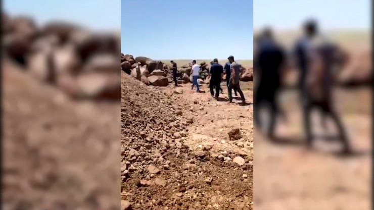 Tarlada bulunan kemikler için 5 aile, DNA testi için savcılığa başvurdu