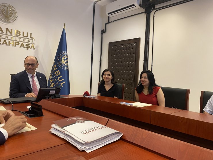 YKS birincisi yağmur Cerrahpaşa Tıp Fakültesini gezdi