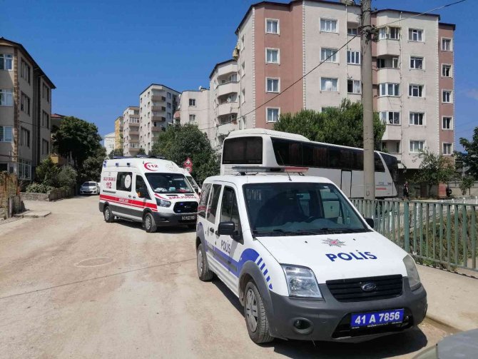 82 yaşındaki adam evinde ölü bulundu