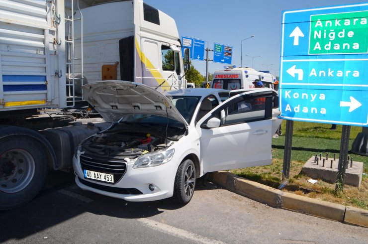 Düğün alışverişi dönüşü kaza; 4 kişilik gurbetçi aile yaralandı