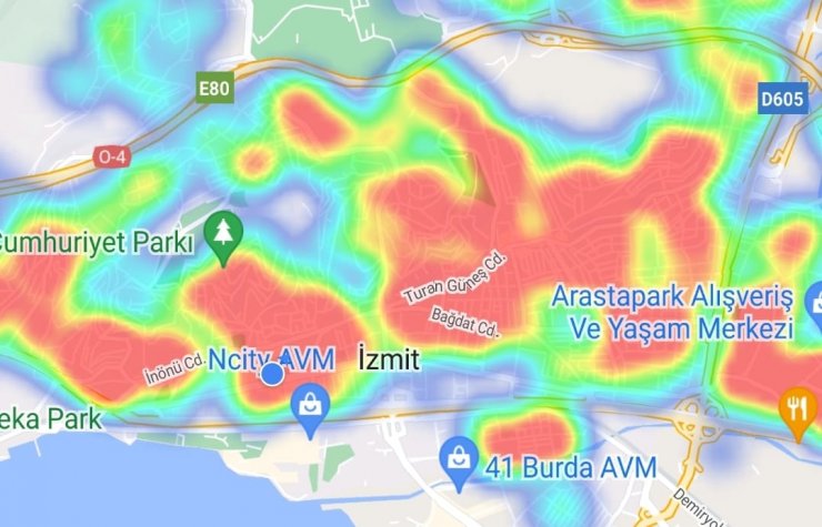 Koronavirüs testi için hastaneye gidenlerin 'maske' umursamazlığı