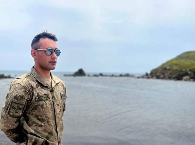 Şehit Astsubay Batuhan Şimşek, İzmir'de son yolculuğuna uğurlandı