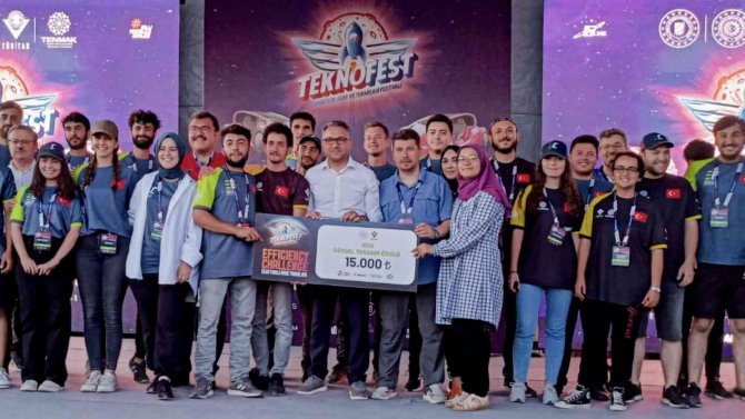 Selçuk Üniversitesi Elektrikli Aracı, TEKNOFEST’te ödül aldı