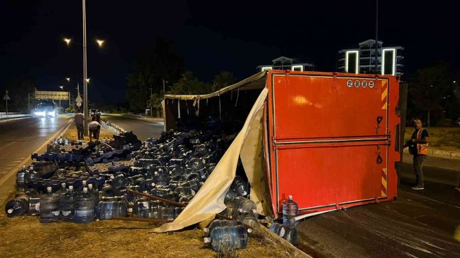 Aynı kavşakta bir gün arayla ikinci kaza