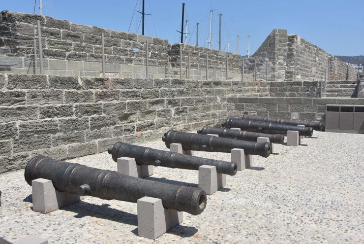 Bodrum Kalesi'ne turist akını; 7 ayda ziyaretçi sayısı 160 bini geçti