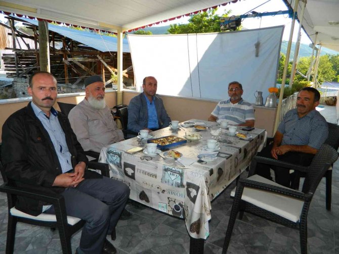 Bu ilçede Anadolu İmam Hatip Lisesine öğrenci bulunamıyor