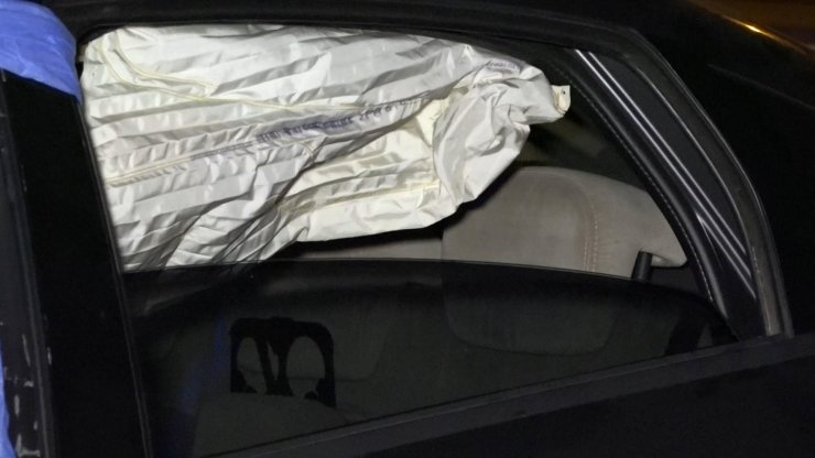 'U' dönüşü yapan TIR'la otomobil çarpıştı: 2 ölü, 2 ağır yaralı