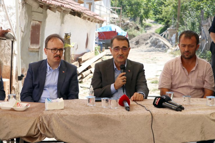 Bakan Dönmez, Bilecik'te selden etkilenen bölgeleri ziyaret etti