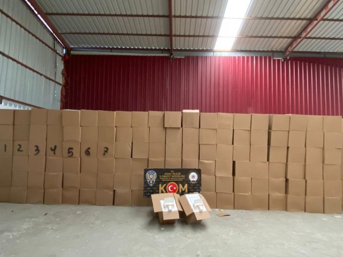 Bakan Soylu, 39 milyon boş makaron ele geçiren Adana polisini tebrik etti