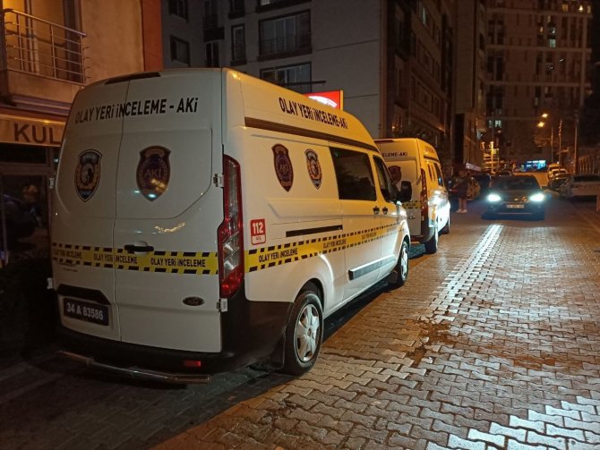 Esenyurt’ta yabancı uyruklu kadın 5’inci kattan düşerek hayatını kaybetti