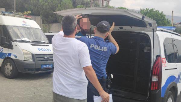 Esnafla tartışınca dikkat çekmek için yangın çıkarmış