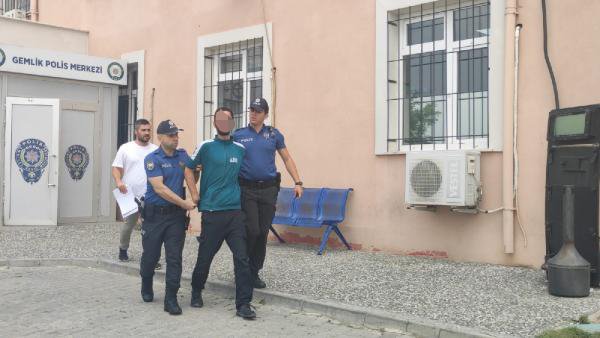 Esnafla tartışınca dikkat çekmek için yangın çıkarmış