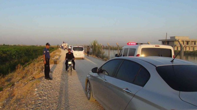 Koyun otlatırken kanala düşen çocuk kayboldu