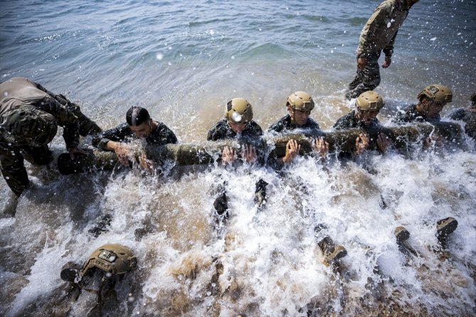 Türk milletinin göğsünü kabartan tim: SAS