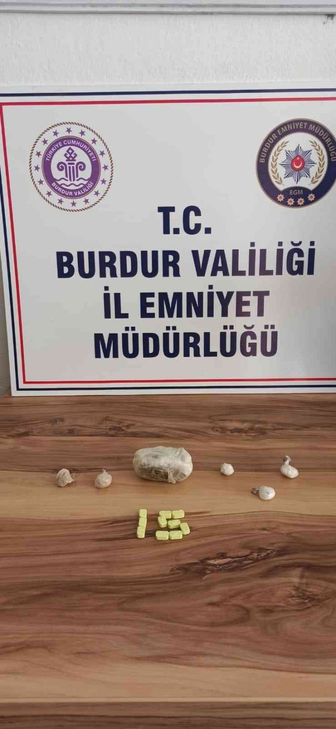 Burdur’da uyuşturucu operasyonları: 14 şahıs hakkında işlem yapıldı
