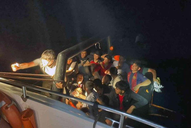 Datça’da ve Bodrum’da 98 göçmen kurtarıldı