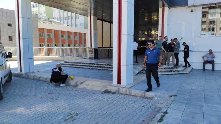 Elazığ'da hastane önündeki kavgada vurulmuştu; kurtarılamadı