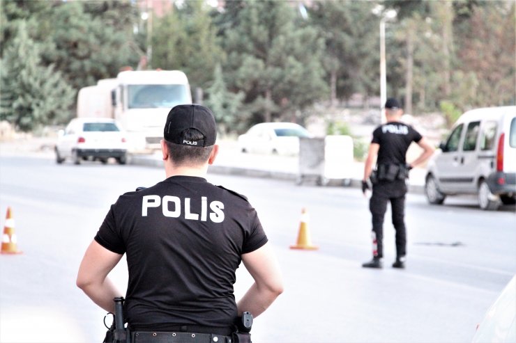 Elazığ’daki asayiş uygulamasında 1181 şüpheli sorgulandı