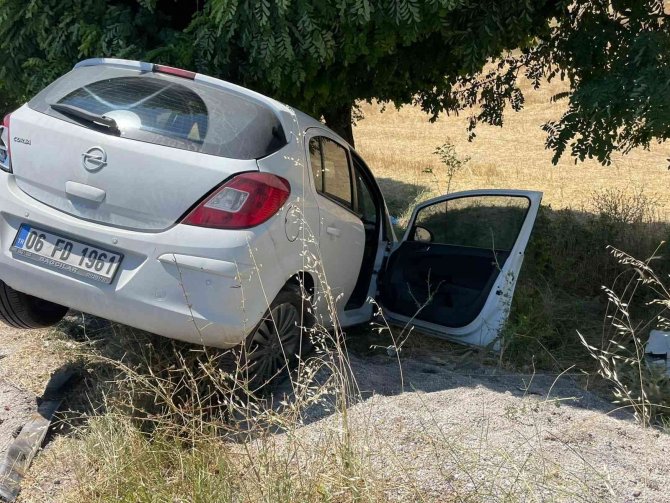 Şarampole girip ağaçlara çarpan otomobilde 1 kişi yaralandı