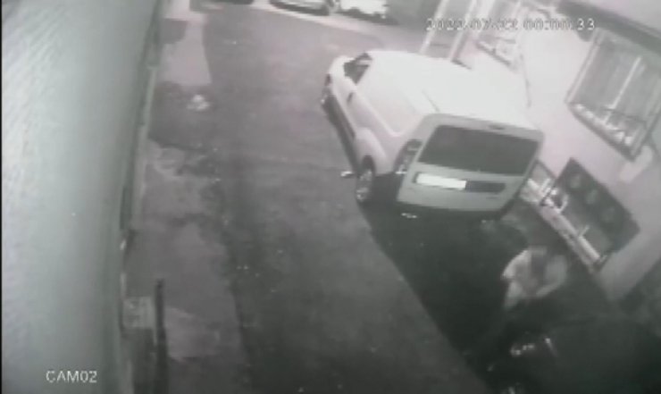 Şişli'de çantadan para ve cep telefonu çalan şüpheli yakalandı