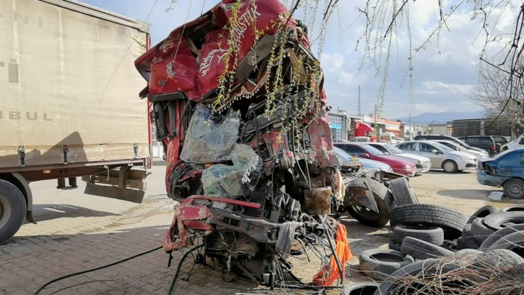 4 kişinin öldüğü kazayı yapan TIR şoförü tahliyesini istedi