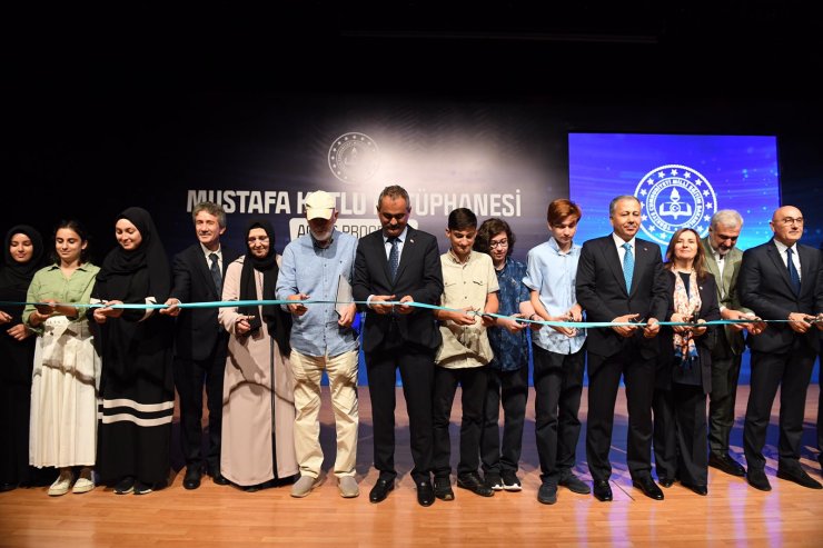 Bakan Özer: Kütüphanesi olmayan okul kalmadı