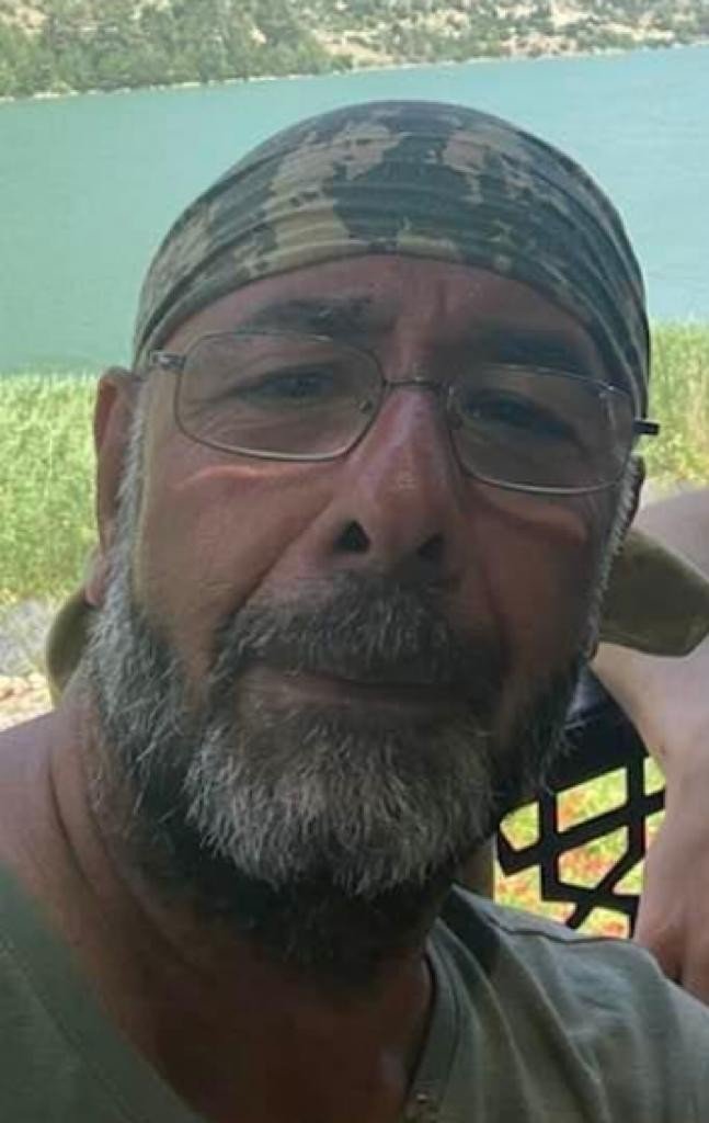 Motosikletiyle kanala uçtu