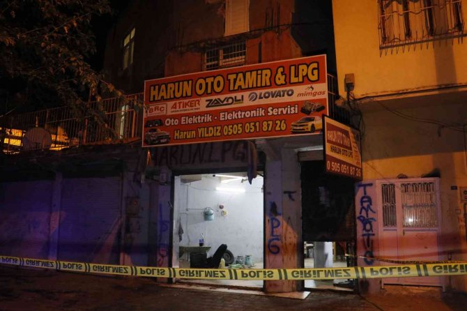 Otomobil tamircisine iş yerinde silahlı saldırı