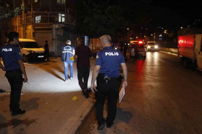 Otomobil tamircisine iş yerinde silahlı saldırı