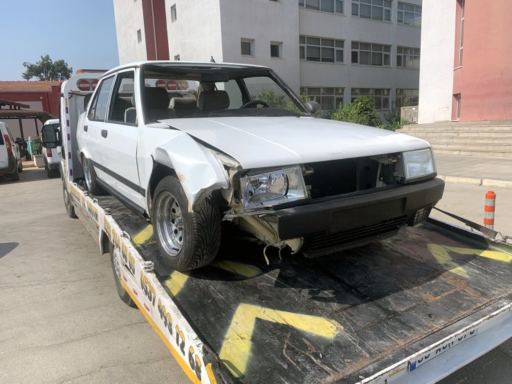 Otoyolda bacak koparan yarış