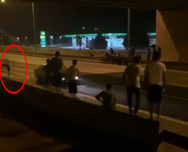 Otoyolda bacak koparan yarış