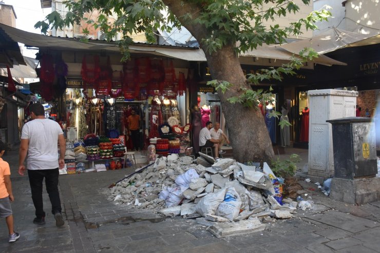 Şadırvanı yıktığı gerekçesiyle gözaltına alınan şüpheli serbest