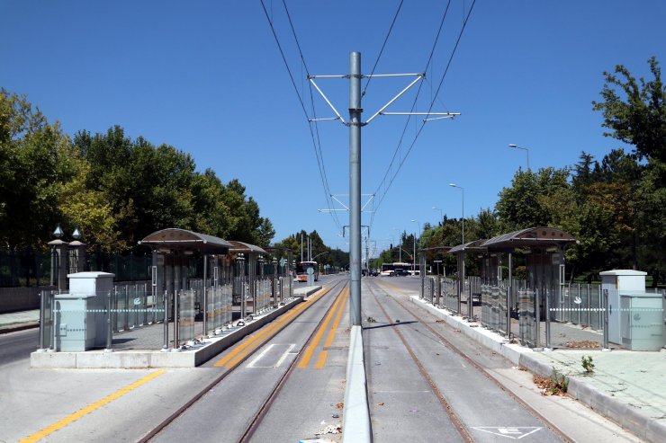 Trafoda yangın çıktı, tramvay seferleri 3 saat durdu