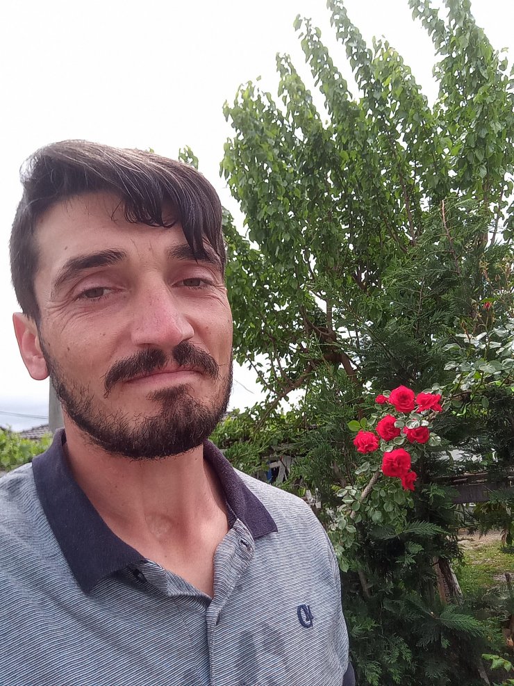 Yüzünü yıkamak isterken düştüğü gölette boğuldu