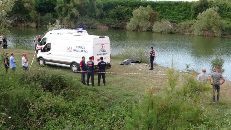 Yüzünü yıkamak isterken düştüğü gölette boğuldu