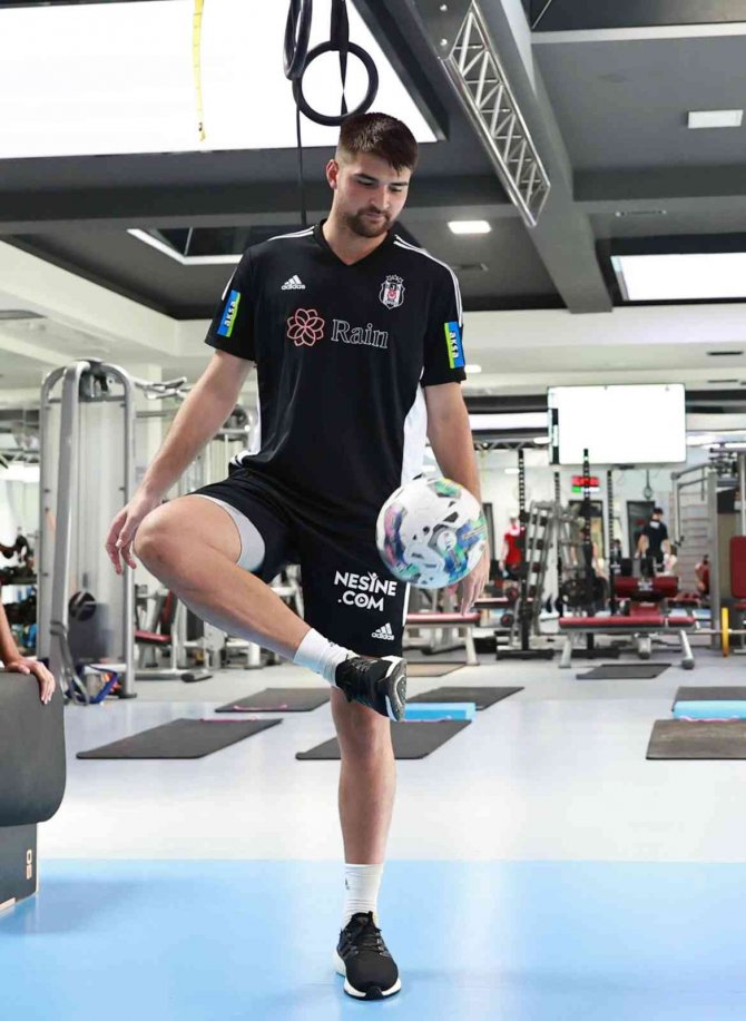 Beşiktaş günü salon çalışmasıyla tamamladı