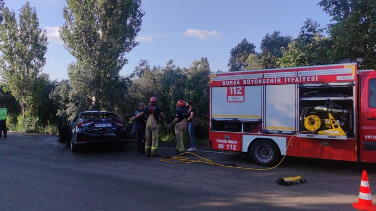 Bursa'da alev alan aracın Kazakistanlı sürücüsü öldü