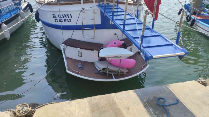 Elektrik çarpınca denize düşen adam hayatını kaybetti