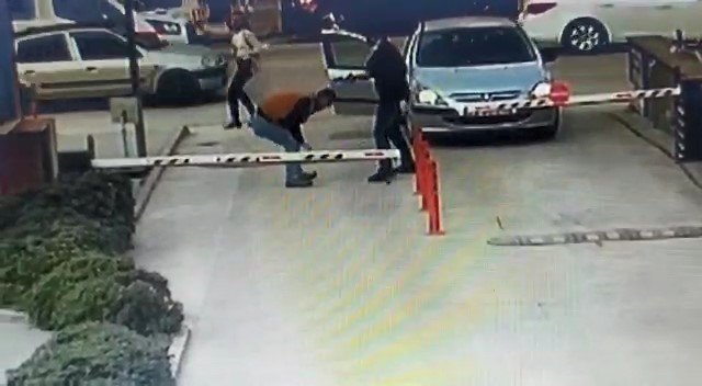 Eski eşi ve arkadaşını öldüren polise 2 kez ağırlaştırılmış müebbet hapis cezası istemi