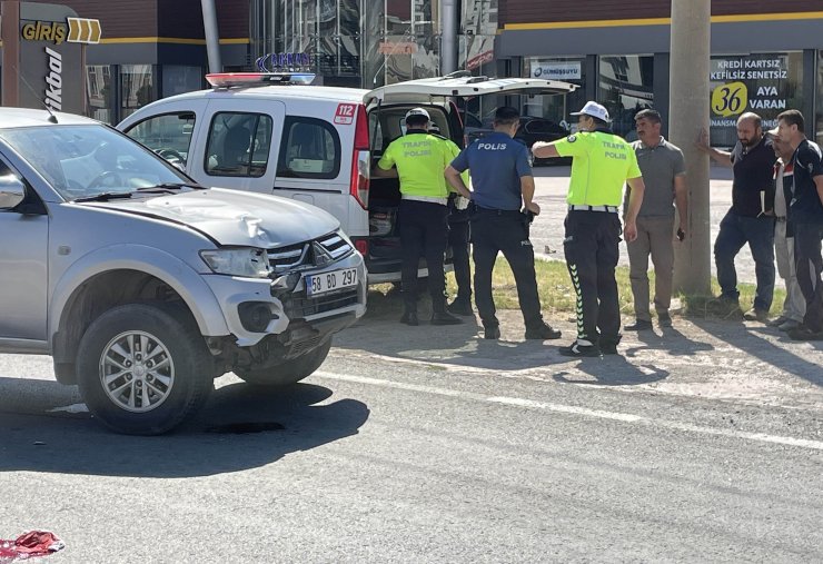 Kamyonetin çarptığı temizlik işçisi öldü