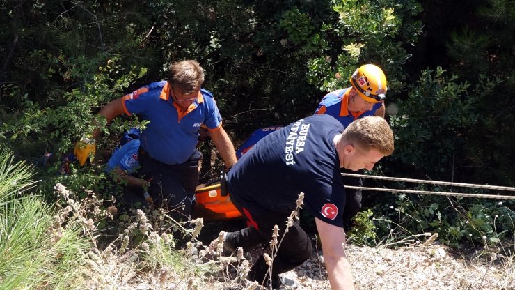 Ormanda yürüyüşe çıktı, yamaçtan yuvarlandı