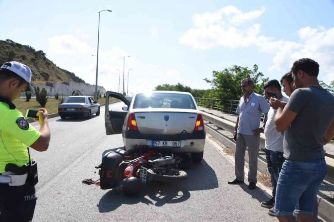 Sinop’ta trafik kazasında motosiklet sürücüsü yaralandı