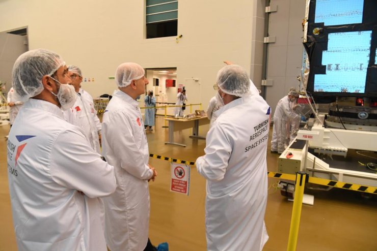 Bakan Karaismailoğlu Türksat 6A için tarih verdi