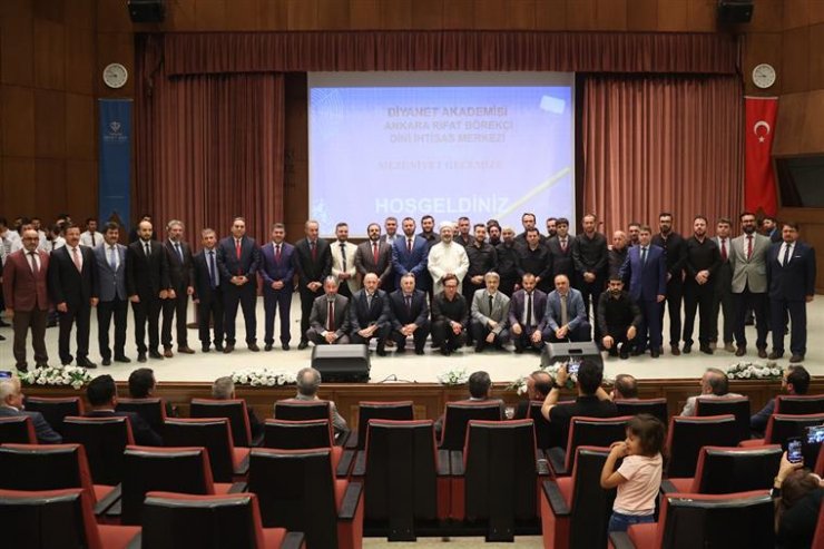 Erbaş: Sanat, bizim medeniyet unsurlarımızdan birisidir