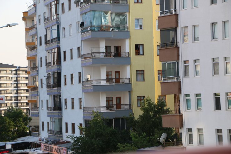 İntihar girişiminde bulunan oğluna 'Atla, geber' dedi